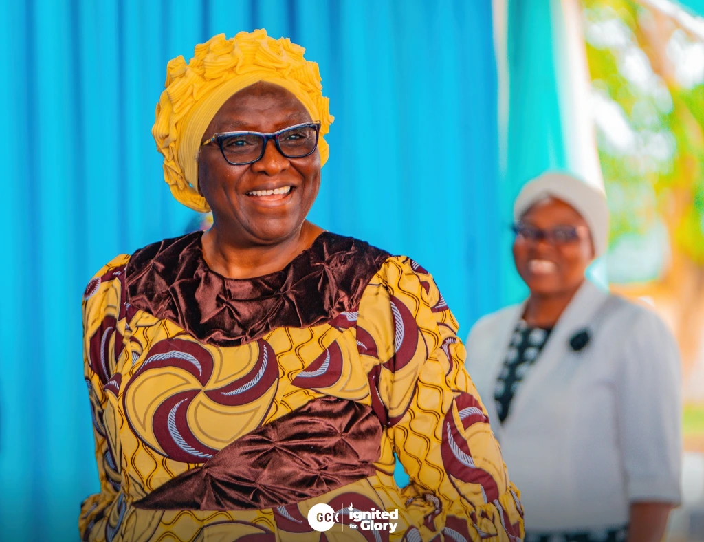 Esther Kumuyi Biography